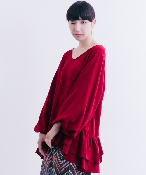 MERLOT（メルロー）の「裾ラッフルティアードトップス1231（シャツ/ブラウス・レディース・ワイン/マスタード/ブラック/オフホワイト・FREE）」の4枚目の写真