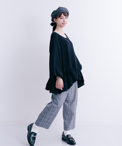 MERLOT（メルロー）の「裾ラッフルティアードトップス1231（シャツ/ブラウス・レディース・ワイン/マスタード/ブラック/オフホワイト・FREE）」の14枚目の写真