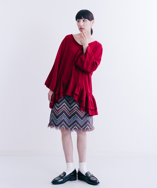 MERLOT（メルロー）の「裾ラッフルティアードトップス1231（シャツ/ブラウス・レディース・ワイン/マスタード/ブラック/オフホワイト・FREE）」の18枚目の写真