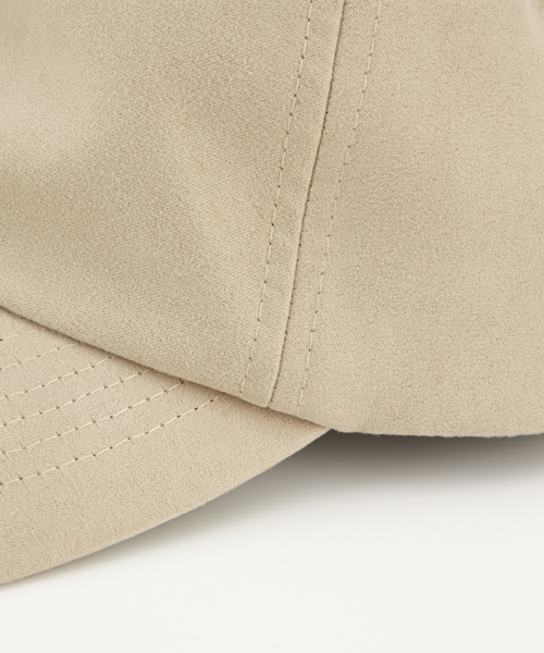 AZUL by moussy（アズールバイマウジー）の「Fスウェードベーシックキャップ（キャップ・レディース・ブラック/ライトベージュ/グリーン・FREE）」の17枚目の写真