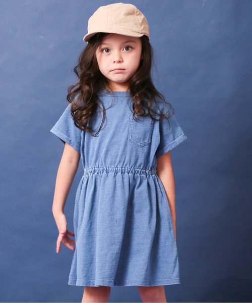 BREEZE(ブリーズ)の「インディゴ無地ワンピ(ワンピース・キッズ・ネイビー/ブルー・80/90/100/110/120/130/140)」の2枚目の写真