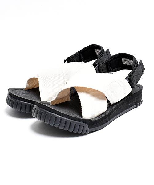 SHAKA（シャカ）の「【SHAKA / シャカ】FIESTA（サンダル・レディース・ブラック/グレー/オリーブ/モカ/ホワイト・5/6/7）」の9枚目の写真