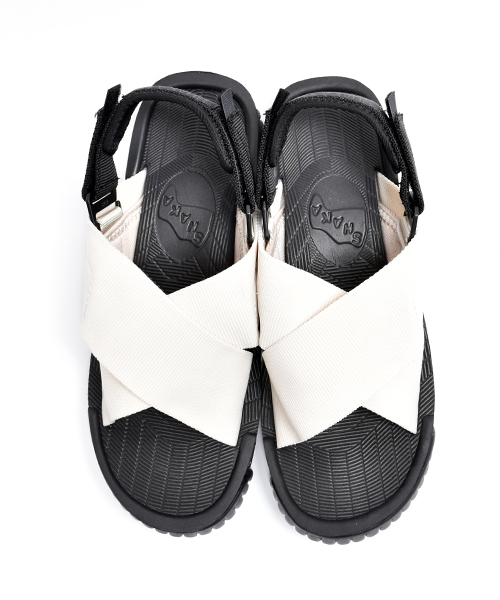 SHAKA（シャカ）の「【SHAKA / シャカ】FIESTA（サンダル・レディース・ブラック/グレー/オリーブ/モカ/ホワイト・5/6/7）」の10枚目の写真