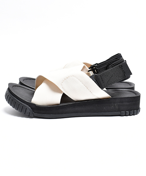 SHAKA（シャカ）の「【SHAKA / シャカ】FIESTA（サンダル・レディース・ブラック/グレー/オリーブ/モカ/ホワイト・5/6/7）」の11枚目の写真