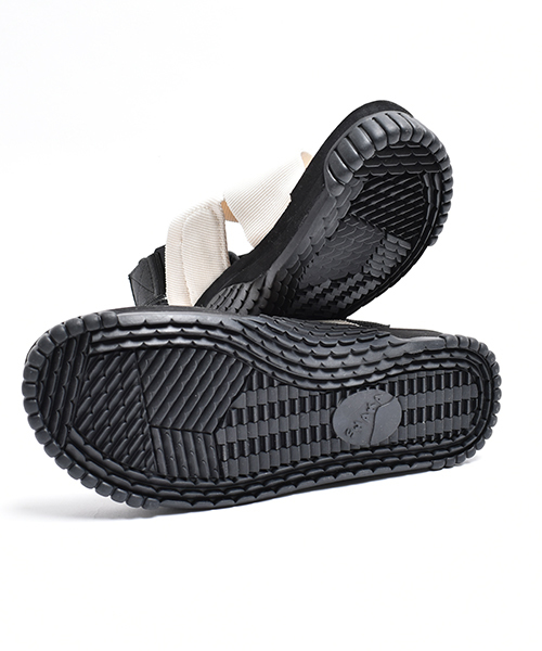 SHAKA（シャカ）の「【SHAKA / シャカ】FIESTA（サンダル・レディース・ブラック/グレー/オリーブ/モカ/ホワイト・5/6/7）」の13枚目の写真