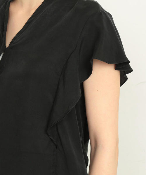 BEAUTY&YOUTH UNITED ARROWS(ビューティーアンドユースユナイテッドアローズ)の「BY スキッパーラッフルスリーブブラウス/カラー2-手洗い可能- о(シャツ/ブラウス・レディース・ブラック/ライトピンク/コバルトブルー・FREE)」の18枚目の写真