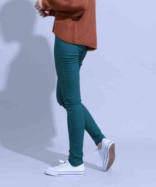 aimoha（アイモハ）の「ハイウエストストレッチ美脚スキニーレギンスパンツ[裏起毛] (AW)（レギンス/スパッツ・レディース・ブラック/ネイビー/グレー/カーキ/ダークグリーン/レッド/ブルー/マルーン・SMALL/MEDIUM/LARGE/X-LARGE/XX-LARGE/XXX-LARGE/XXXX-LARGE）」の3枚目の写真