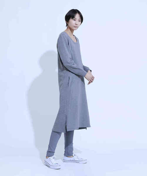 aimoha（アイモハ）の「ハイウエストストレッチ美脚スキニーレギンスパンツ[裏起毛] (AW)（レギンス/スパッツ・レディース・ブラック/ネイビー/グレー/カーキ/ダークグリーン/レッド/ブルー/マルーン・SMALL/MEDIUM/LARGE/X-LARGE/XX-LARGE/XXX-LARGE/XXXX-LARGE）」の9枚目の写真