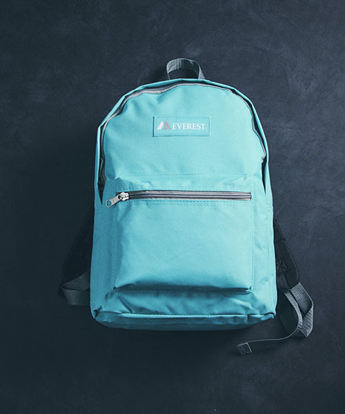 EVEREST（エベレスト）の「【EVEREST/エベレスト】BASIC BACKPACK/ベーシックバックパック（バックパック/リュック・レディース・ホワイト/チャコールグレー/ブラック/ダークグリーン/パープル/ネイビー/ブラウン/グレー/レッド/オリーブ/カーキ/ピンク/ターコイズブルー/ブルー/ライトピンク/ダークパープル/ブルーグリーン/レモンイエロー/ライトグリーン/コーラルピンク/イエロー/ライム/オレンジ/アクア/オレンジ系その他/エメラルド/ピンク系その他・FREE）」の16枚目の写真