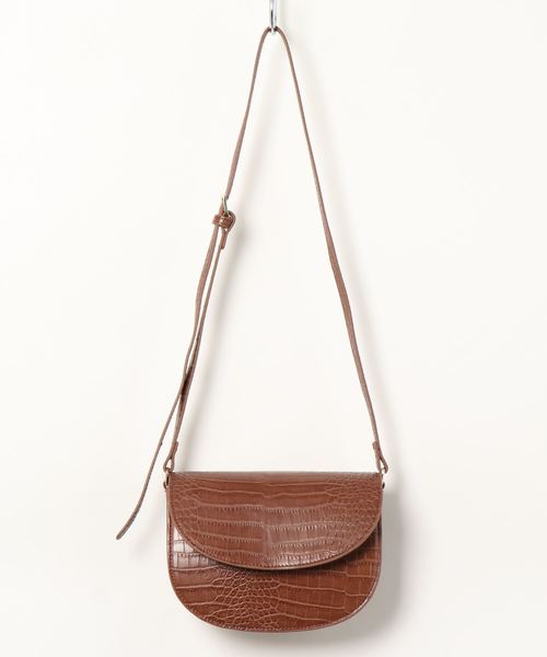 LOWRYS FARM（ローリーズファーム）の「ハーフムーンショルダーＢＡＧ　823131（ショルダーバッグ・レディース・ブラック/ブラウン/オフホワイト・FREE）」の5枚目の写真