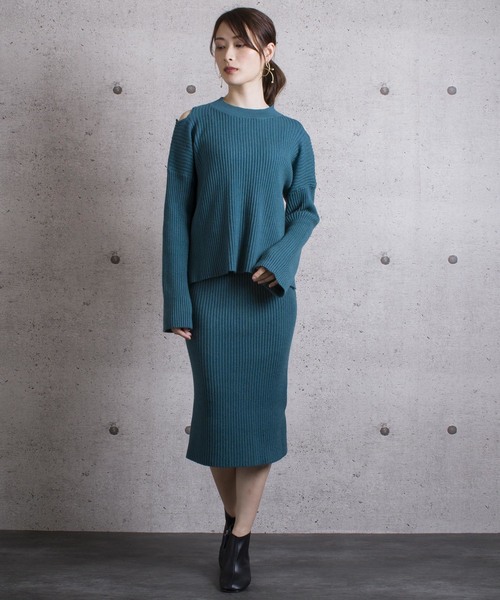 LUGG NAGG(ラグナグ)の「【Jewelobe/ ジュエローブ】 肩あきニットセットアップ(ワンピース・レディース・ブラック/ベージュ/ブルー・FREE)」の1枚目の写真