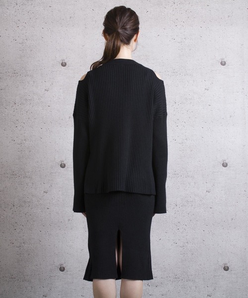 LUGG NAGG(ラグナグ)の「【Jewelobe/ ジュエローブ】 肩あきニットセットアップ(ワンピース・レディース・ブラック/ベージュ/ブルー・FREE)」の7枚目の写真