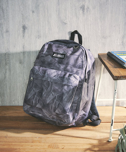 EVEREST(エベレスト)の「【EVEREST/エベレスト】classic pattern backpack/エベレストクラシック総柄バックパック(バックパック/リュック・レディース・その他/A/B/C/D/E/F/G/H/I/J/K/L/M/N/O/P/Q/R/S/T/U/V/W/X/Y/Z・FREE)」の2枚目の写真