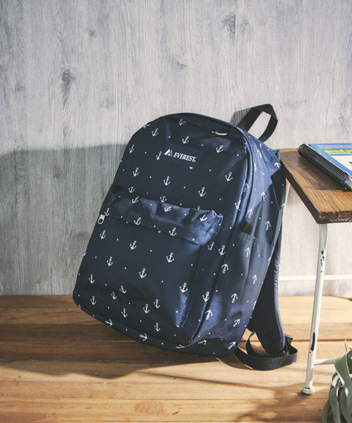 EVEREST(エベレスト)の「【EVEREST/エベレスト】classic pattern backpack/エベレストクラシック総柄バックパック(バックパック/リュック・レディース・その他/A/B/C/D/E/F/G/H/I/J/K/L/M/N/O/P/Q/R/S/T/U/V/W/X/Y/Z・FREE)」の4枚目の写真