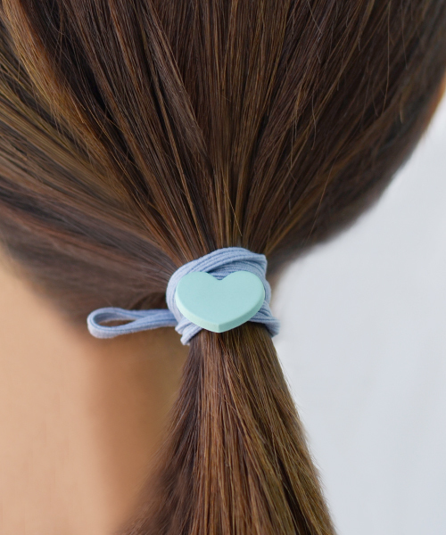 Fun & Daily（ファンアンドデイリー）の「F&D : マットハートヘアゴム（ヘアゴム・レディース・ブラック/グレー/ベージュ/ブルー/パープル/ピンク・FREE）」の7枚目の写真