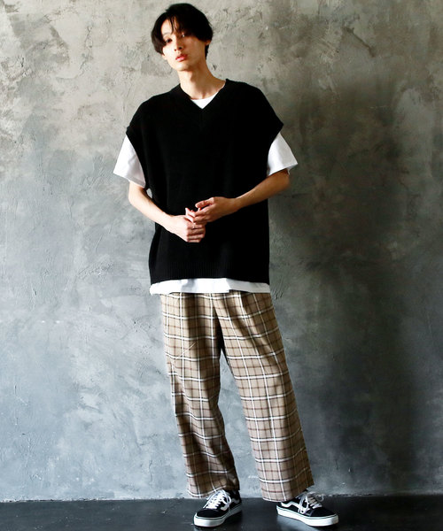 THE CASUAL（カジュアル）の「ビッグシルエット Vネック リネンコットン 畦編み リブ編み ニットベスト(無地/チルデン/切替)（ベスト・メンズ・ブルー系その他/ブラック系その他/ベージュ系その他/ホワイト/ブラック/ベージュ/ネイビー/グレー/モカ/ホワイト系その他・L/M）」の22枚目の写真