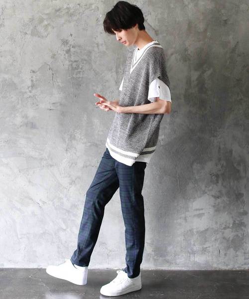 THE CASUAL（カジュアル）の「ビッグシルエット Vネック リネンコットン 畦編み リブ編み ニットベスト(無地/チルデン/切替)（ベスト・メンズ・ブルー系その他/ブラック系その他/ベージュ系その他/ホワイト/ブラック/ベージュ/ネイビー/グレー/モカ/ホワイト系その他・L/M）」の21枚目の写真