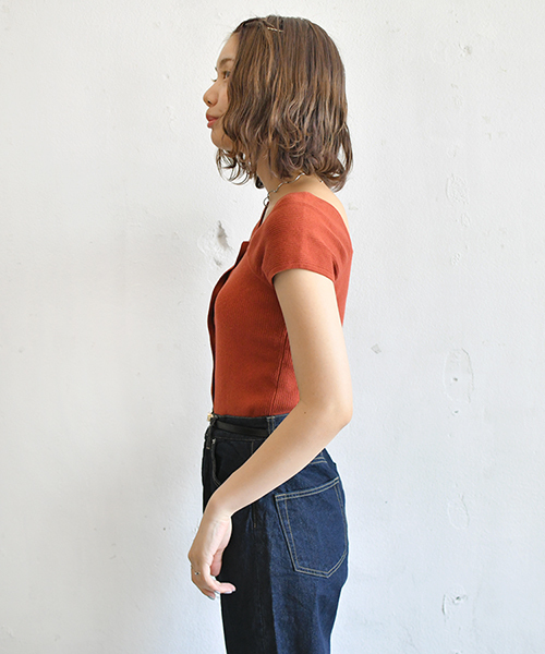 PairPair(ペアペア)の「リブニットビスチェ(ニット/セーター・レディース・ブラック/ベージュ/オレンジ系その他・FREE)」の6枚目の写真