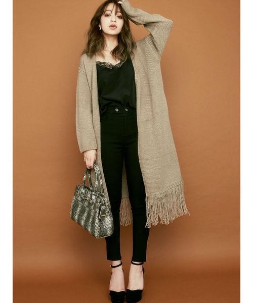 RESEXXY�i���[�N�V�[�j�́u�t�����W�J�[�f�i�J�[�f�B�K���j�v�b�x�[�W��