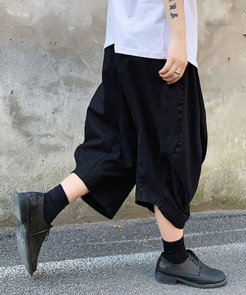 MGV（エムジーヴィー）の「【MGV】リラックスHAKAMAバルーンパンツ（その他パンツ・メンズ・ブラック・MEDIUM/LARGE）」の2枚目の写真