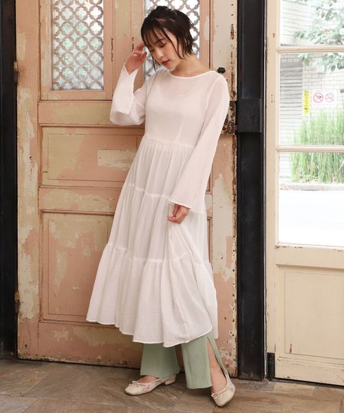 one after another NICE CLAUP(ワンアフターアナザーナイスクラップ)の「スリットニットパンツ(その他パンツ・レディース・ベージュ/ライトグリーン/アイボリー・FREE)」の11枚目の写真