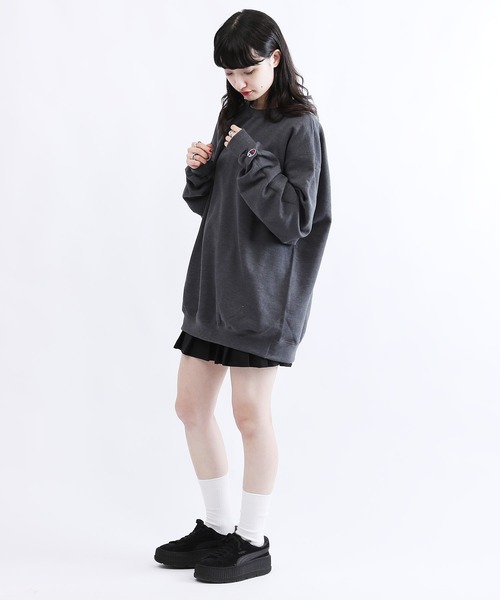 【ユニセックスで着用可能】ChampionPULLOVERオーバーサイズプルオーバークルーネックスウェット/チャンピオン裏起毛
