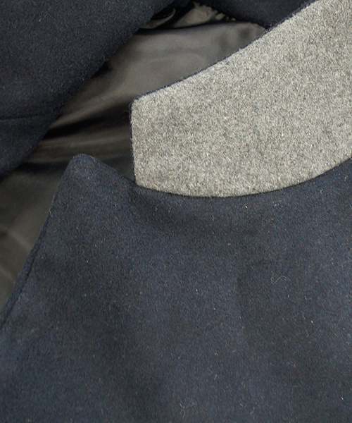 CIAOPANIC（チャオパニック）の「《WEB限定》【1 to 10 people】メルトンチェスターコート（チェスターコート・メンズ・ブラック/ネイビー/キャメル・LARGE/MEDIUM/SMALL）」の5枚目の写真