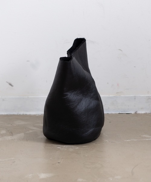 Aunt Marie's（アントマリーズ）の「AUNT MARIE'S フェイクムートン ミニトートバッグ（トートバッグ・レディース・ブラウン/ブラック/ホワイト・FREE）」の19枚目の写真