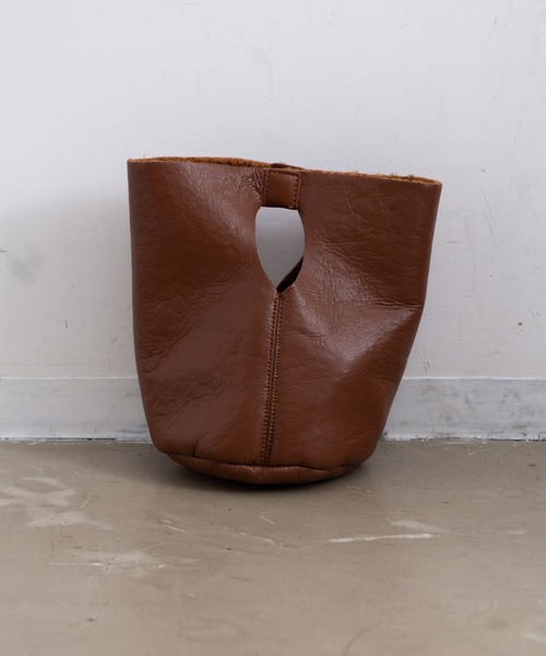 Aunt Marie's（アントマリーズ）の「AUNT MARIE'S フェイクムートン ミニトートバッグ（トートバッグ・レディース・ブラウン/ブラック/ホワイト・FREE）」の8枚目の写真