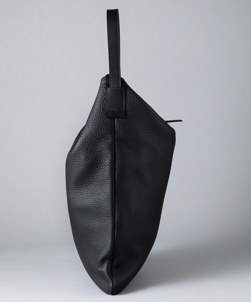 TOMOE（トモエ）の「【TOMOE】レザーワンショルダーバッグ / INTRO LOS