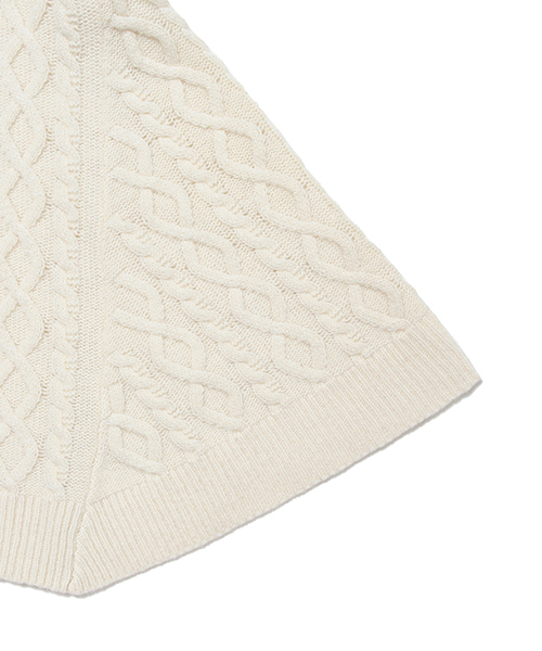 Ray BEAMS（レイビームス）の「Ray BEAMS / ケーブル ハイネック フレアプルオーバー（ニット/セーター・レディース・オフホワイト/グレー/ブラック・ONE SIZE）」の9枚目の写真