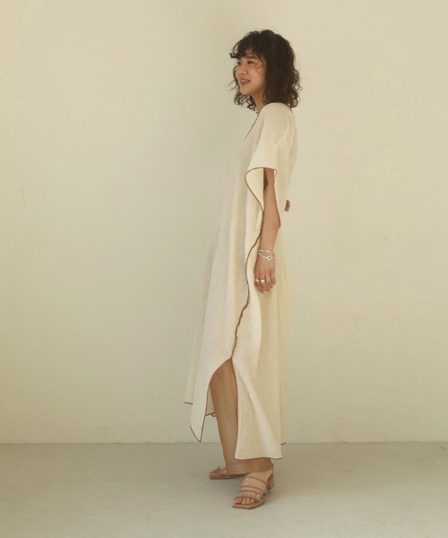 TODAYFUL（トゥデイフル）の「シアーギャザーパンツ（その他パンツ・レディース・ベージュ/ブラウン/ラベンダー・36inch/38inch）」の6枚目の写真