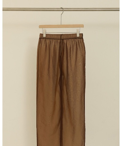 TODAYFUL（トゥデイフル）の「シアーギャザーパンツ（その他パンツ・レディース・ベージュ/ブラウン/ラベンダー・36inch/38inch）」の9枚目の写真