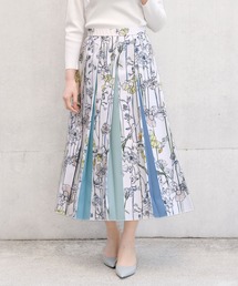 STRAWBERRY-FIELDS�i�X�g���x���[�t�B�[���Y�j�́u�t���[���C�g�@�X�J�[�g�i�X�J�[�g�j�v