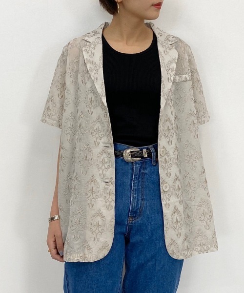 PAGEBOY(ページボーイ)の「レーステーラーシャツ(シャツ/ブラウス・レディース・ブラック/オフホワイト/グレイッシュベージュ・FREE)」の3枚目の写真