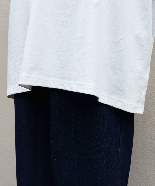 Riberry(リベリー)の「バックスリット入りラグランTシャツ(Tシャツ/カットソー・レディース・ベージュ/オフホワイト/ブルー/ライトグリーン/スミクロ・FREE)」の9枚目の写真