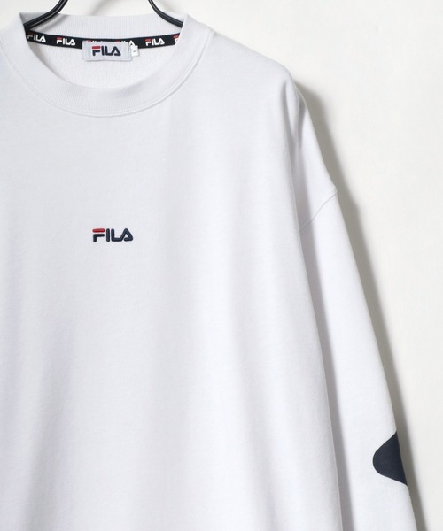 FILA（フィラ）の「FILA/フィラ 別注 オーバーサイズ カレッジロゴ スウェット レディース メンズ トレーナー（スウェット・メンズ・ブラック系その他2/ホワイト/ベージュ/ブラック系その他/ホワイト系その他/ベージュ系その他/ブラック/ホワイト系その他2/グリーン系その他/ネイビー/オートミール/グリーン系その他2/ダークグリーン/スミクロ・LL/M/L）」の3枚目の写真