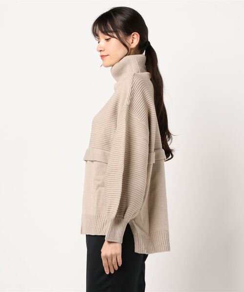 prose verse(プロズヴェール)の「編地切替えレイヤード風タートルニット(ニット/セーター・レディース・ベージュ/パープル/カーキ/オフホワイト/ブラック・フリ-)」の7枚目の写真