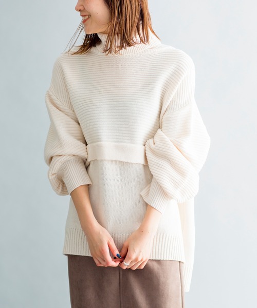 prose verse(プロズヴェール)の「編地切替えレイヤード風タートルニット(ニット/セーター・レディース・ベージュ/パープル/カーキ/オフホワイト/ブラック・フリ-)」の2枚目の写真