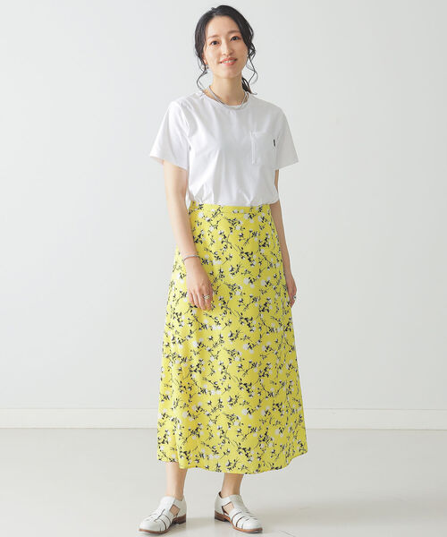 BEAMS LIGHTS（ビームスライツ）の「BEAMS LIGHTS / DEVEAUX 花柄 フレア スカート（スカート・レディース・イエロー/ブラック・38/36）」の7枚目の写真