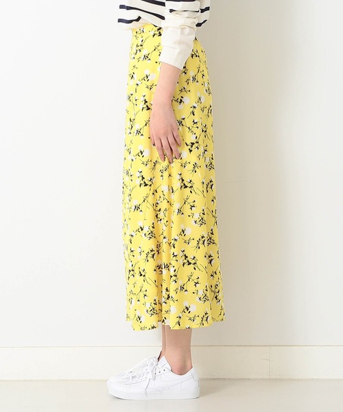 BEAMS LIGHTS（ビームスライツ）の「BEAMS LIGHTS / DEVEAUX 花柄 フレア スカート（スカート・レディース・イエロー/ブラック・38/36）」の15枚目の写真