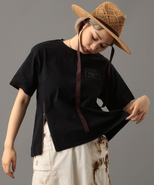 AVIREX（アヴィレックス）の「サイドジップ ワッペンプルオーバー/ SIDE ZIP WAPPEN PULL OVER（Tシャツ/カットソー・レディース・オフホワイト/オレンジ/ブラック・FREE）」の2枚目の写真