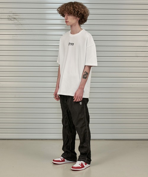 OY(オーワイ)の「『OY/オーワイ』TEXTURE LOGO T/テクスチャーロゴ Tシャツ 半袖 ハーフスリーブカットソー(Tシャツ/カットソー・メンズ・ホワイト/ブラック・FREE)」の5枚目の写真