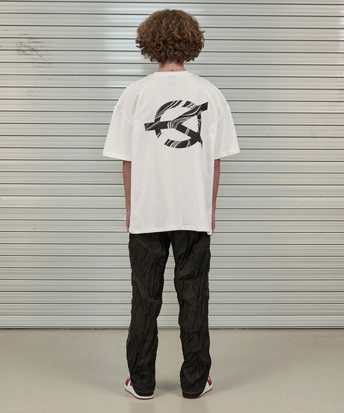 OY(オーワイ)の「『OY/オーワイ』TEXTURE LOGO T/テクスチャーロゴ Tシャツ 半袖 ハーフスリーブカットソー(Tシャツ/カットソー・メンズ・ホワイト/ブラック・FREE)」の8枚目の写真