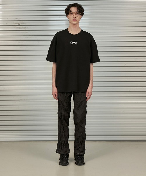 OY(オーワイ)の「『OY/オーワイ』TEXTURE LOGO T/テクスチャーロゴ Tシャツ 半袖 ハーフスリーブカットソー(Tシャツ/カットソー・メンズ・ホワイト/ブラック・FREE)」の3枚目の写真