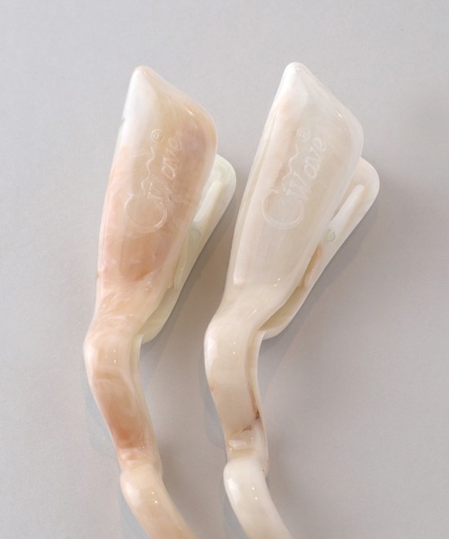 ANEMONE（アネモネ）の「ドイツ製C-Waveヘアクリップ（バレッタ/ヘアクリップ・レディース・グレー/クリア/ベージュ/ブラウン/ブラック/アイボリー/グリーン/オレンジ/ホワイト/マルチ/レインボー/ホワイト系その他2/キャメル/パープル/シルバー・FREE）」の18枚目の写真