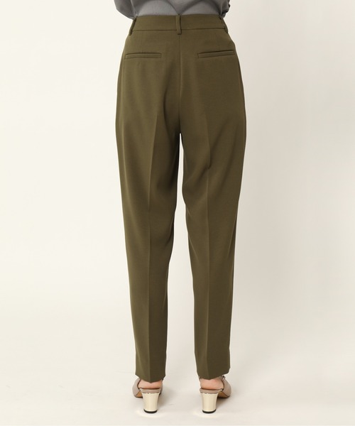 KASHIYAMA（カシヤマ）の「＜WASHABLE＞オックス 2wayストレッチ 1タックテーパードパンツ（その他パンツ・レディース・カーキ/ネイビー/キャメル/ベージュ・マルチサイズ）」の16枚目の写真