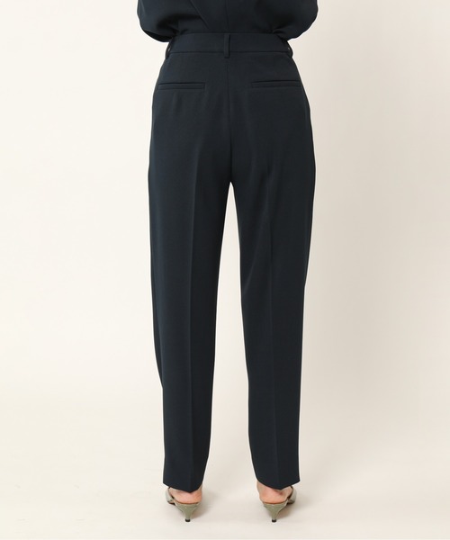 KASHIYAMA（カシヤマ）の「＜WASHABLE＞オックス 2wayストレッチ 1タックテーパードパンツ（その他パンツ・レディース・カーキ/ネイビー/キャメル/ベージュ・マルチサイズ）」の21枚目の写真