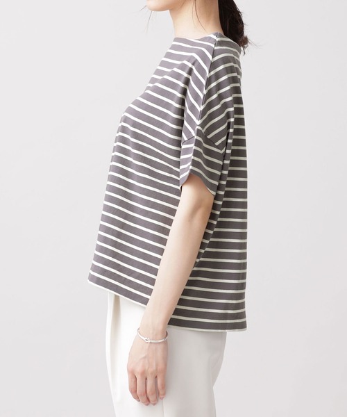 NANO universe（ナノユニバース）の「WEB限定/ボーダーワイドドロップTシャツ 半袖（Tシャツ/カットソー・レディース・オフホワイト/ブラック/グレー/ベージュ/ライトブルー/ライトパープル・FREE）」の14枚目の写真