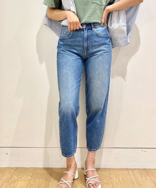 GAP（ギャップ）の「ハイライズ バレルジーンズ（デニムパンツ・レディース・ライトインディゴブルー・25/24/26/27/28/29/23）」の13枚目の写真